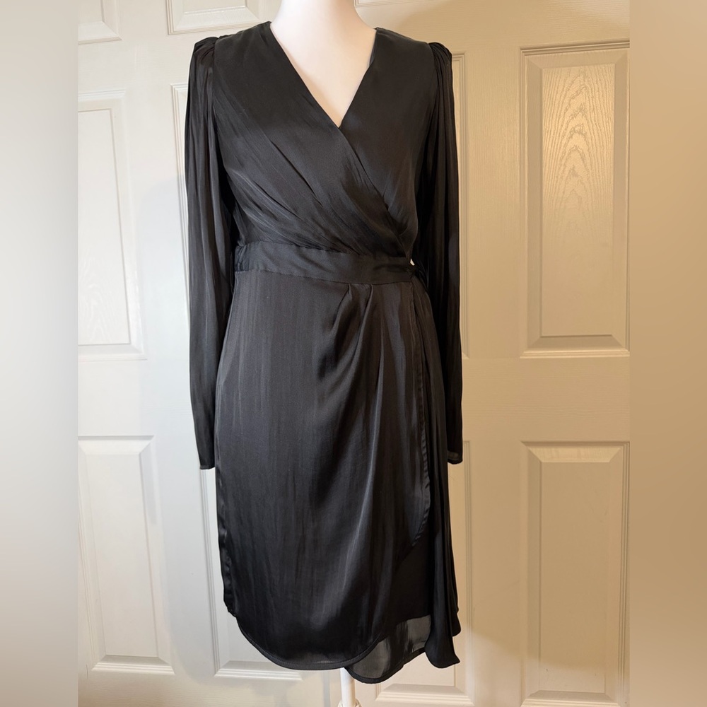 Banana Republic Black Long-Sleeve Wrap Dress Sz 6